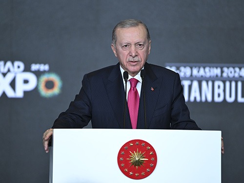 Cumhurbaşkanı Recep Tayyip Erdoğan: “Muhacirlerin Gönüllü Geri Dönüş Sürecini de 13 Yıllık Müstesna Ev Sahipliğimize Yaraşır Şekilde Yöneteceğiz”